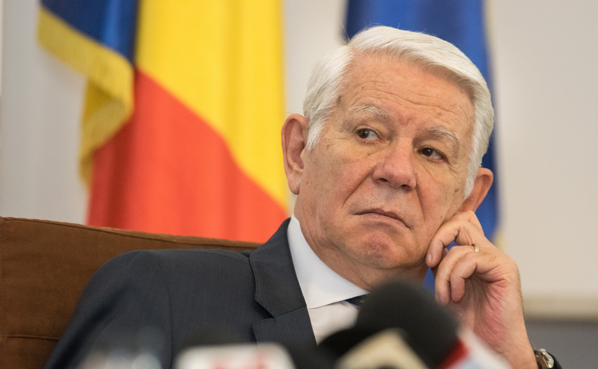 Teodor Meleșcanu refuză să demisioneze din funcția de președinte al Senatului, dupa decizia CCR, până la publicarea deciziei în Monitorul Oficial. VIDEO