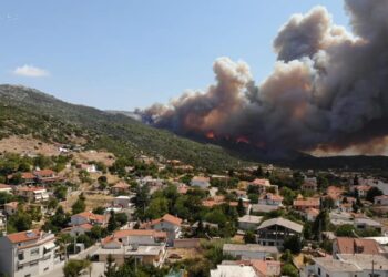 Pompierii români au reușit să salveze o mănăstire de maici din regiunea Attica, deși totul în jur a ars. A fost cea mai dificilă intervenție