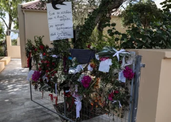 Tsipras: A promis „un nou început”, salariul minim de 800 de euro, anularea datoriilor, reforme (VIDEO)