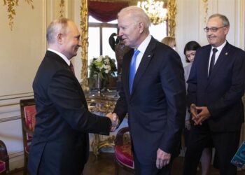 Ce sancțiuni vor impune UE, SUA și Marea Britanie dacă Rusia va invada Ucraina