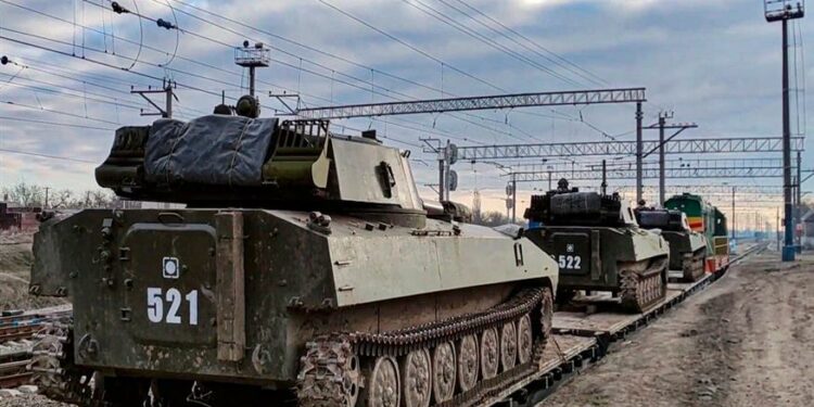 Rusia anunță că retrage o parte dintre militarii de la granița cu Ucraina