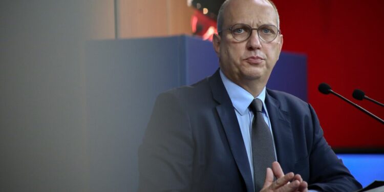 Grecia: Amenda de 100 de euro pentru cei care nu au fost vaccinați peste 60 de ani se suspendă de mâine (VIDEO)