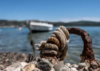 Grecia: Vacanță gratuită și… cadou de 700 de euro mamelor cu trei sau mai mulți copii (VIDEO)