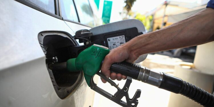 Fuel Pass: Mâine la ora 15:00 anunturile pentru noul bonus de benzină – Sume si criterii extinse