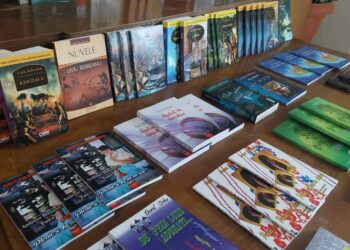 Raft de carte românească la Atena, în Grecia