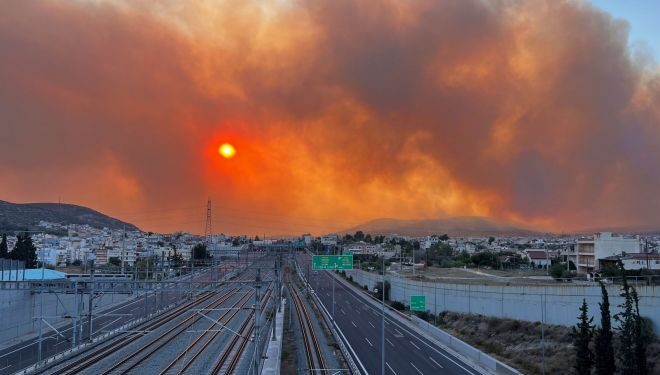 Iadul de foc din Attica – Imagini înfiorătoare de la incendiul din Parnitha