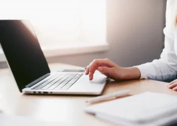 Grecia: Cele opt răsturnări de situație pe piața muncii – Ce schimbări în ceea ce privește orele de lucru și contractele de muncă