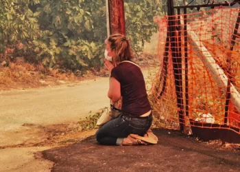 Incendiu în Parnitha: Localitățile Agia Paraskevi Menidi și Kapota sunt evacuate