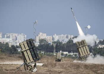 Israelul este pregătit să adopte o poziție pro-Ucraina prin trimiterea de arme: „Vom adopta o poziție mai agresivă împotriva Rusiei