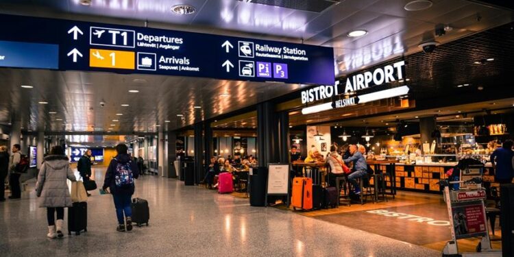 Bulgaria și România au aderat parțial la Zona Schengen