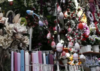 Programul magazinelor în Sâmbăta Mare