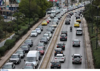 Revenirea excursioniștilor de Paște: Cozi de kilometri pe autostrada Atena – Corint – Punctele dificile