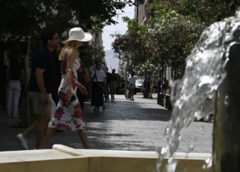 Val de căldură intensă