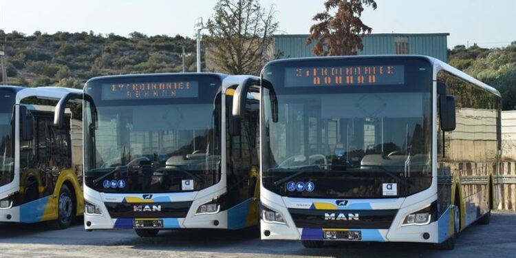 Transportul Public din Estul și Vestul Atticii va fi Gestionat de Operatorii Privați pentru 8 Ani – Primele Rute cu Autobuze Noi