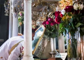 Adormirea Maicii Domnului: Sărbătoarea Credinței și Tradiției în Lumea Creștină