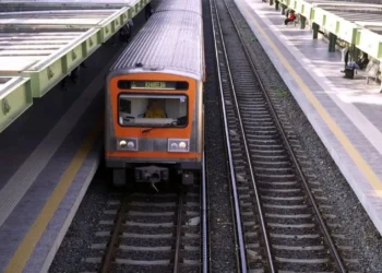 Incident la linia de tren ISAP: Foc izbucnit între stațiile „Neratziotissa” și „Irini” – Circulația a fost restabilită