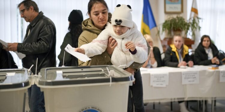 Moldova: Țara divizată cu privire la aderarea la UE – Entuziasm în Europa