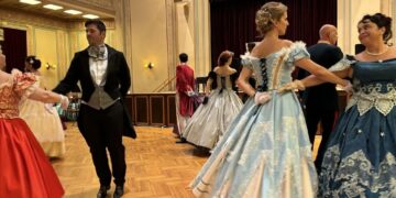 Comemorarea Bicentenarului Lord Byron la Atena: Poezie, Muzică și Dans în Cinstea Marelui Poet Romantic