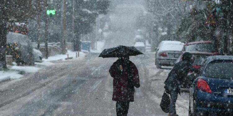 Ninsori și furtuni puternice: Prognoza meteorologilor pentru zilele următoare