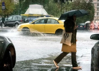 Avertizare Meteo de Urgență: Furtuni Puternice și Precipitații Intense