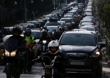 Grecia Prin gov.gr eliberarea și prelungirea permiselor de conducere pentru autoturisme și motociclete