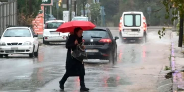 două valuri de vreme rea